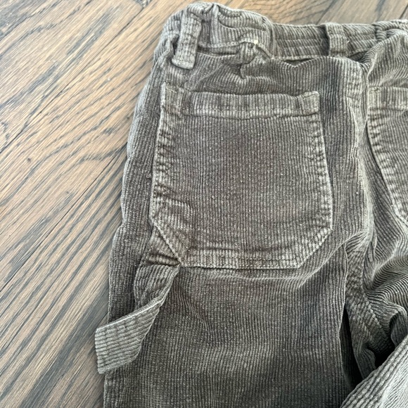 Olive green corderoy jeans by Joes Jeans, size 8 - Picture 4 of 4